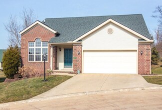 307 Eagleton Ct Unit 20, MacEdonia, OH 44056