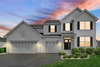 602 Coach Rd, Yorkville, IL 60560