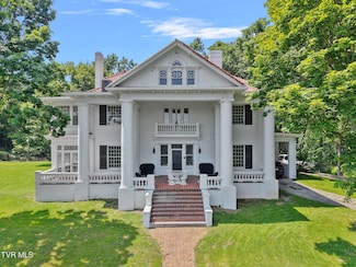 412 S Main St, Greeneville, TN 37743