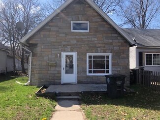 1325 O Brien St, South Bend, IN 46628