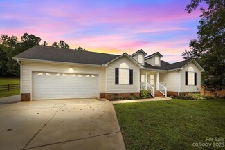 4191 Ore Bank Dr, Lincolnton, NC 28092