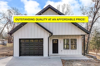 4038 E Gate Rd, Merriam Woods, MO 65740