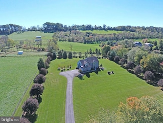 4408 Irish Creek Rd, Bernville, PA 19506