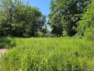 516 E Ute St, Tulsa, OK 74106
