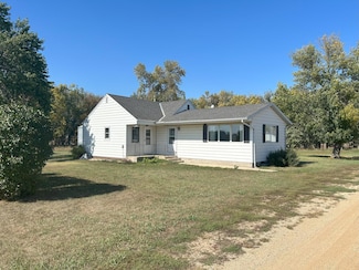 1412 110th St, Ruthton, MN 56170