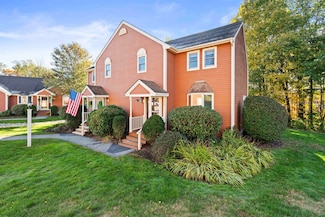 52 Katie Ln, Dover, NH 03820