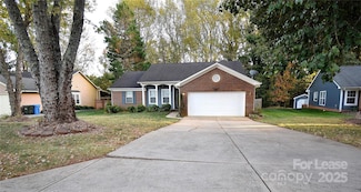 9518 Errington Ln, Mint Hill, NC 28227