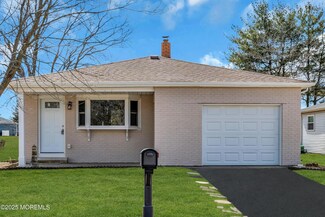 851 Jamaica Blvd, Toms River, NJ 08757