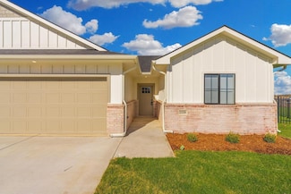 2346 E Spring Hill Ct, Goddard, KS 67052