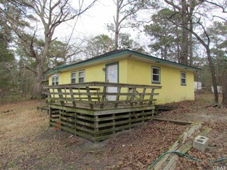 109 Gallop St, Jarvisburg, NC 27947