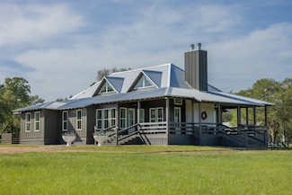 377 Florida Chapel Rd, Round Top, TX 78954