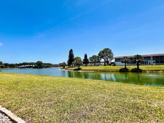 338 Chatham Q, West Palm Beach, FL 33417