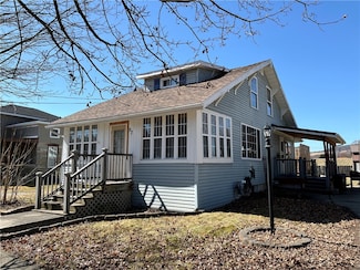 97 4th St, Hornell, NY 14843