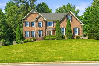 202 Pearce Dr, Jamestown, NC 27282