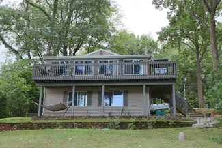 24876 Ridge Rd, Dowagiac, MI 49047