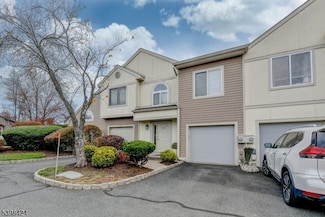 1102 Park Place, Springfield, NJ 07081