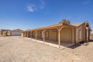 5192 E Casa Grande Dr, Topock/Golden Shores, AZ 86436