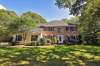 58 Jefferson Rd, Franklin, MA 02038