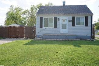 25527 Fern St, Roseville, MI 48066