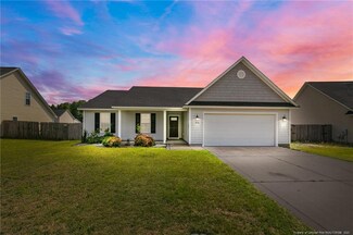 374 Broad Dr, Raeford, NC 28376
