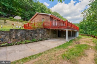 1472 Briery Gap Rd, Riverton, WV 26814