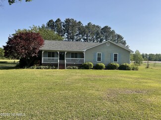 266 Quinn Store Rd, Beulaville, NC 28518