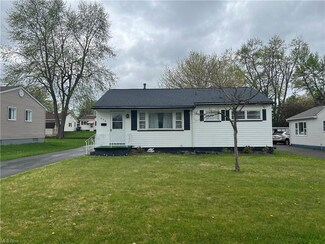 646 Burdie Dr, Hubbard, OH 44425
