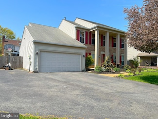 9544 Oakenshaw Dr, Manassas, VA 20110