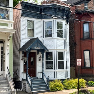148 Front St, Schenectady, NY 12305