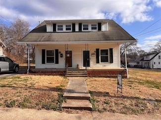 305 & 307 E Washington St, Glasgow, KY 42141