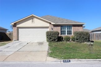 126 Sylvan St, Hutto, TX 78634