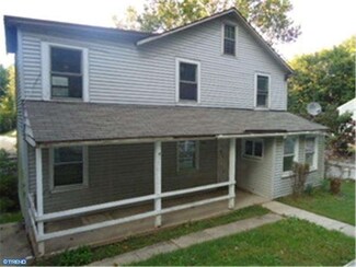 1072 Manor Rd, Coatesville, PA 19320