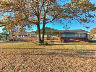 27923 E 56th St S, Broken Arrow, OK 74014