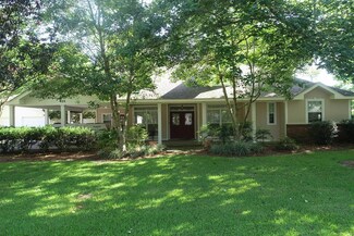 425 Broad St, Tylertown, MS 39667