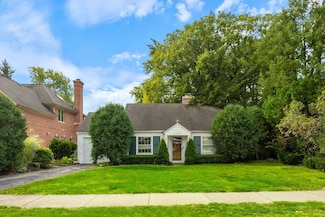 2231 Catherine St, Northbrook, IL 60062
