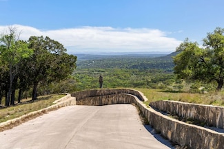 11869 Cow Creek Rd, Marble Falls, TX 78654