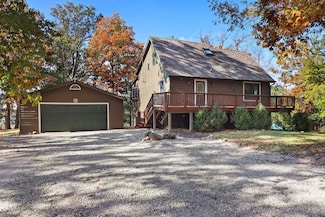 W3797 Lakeview Park Dr, Lake Geneva, WI 53147