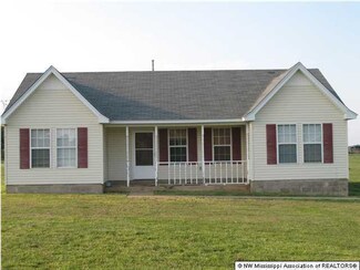 86 Winding Creek Cir, Lamar, MS 38642