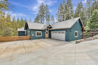 20244 Lower Skyridge Dr, Groveland, CA 95321