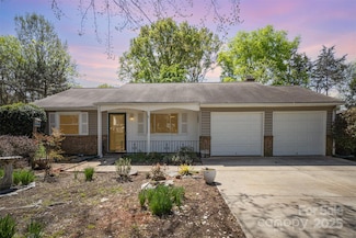 12200 Red Hickory Ln, Charlotte, NC 28273