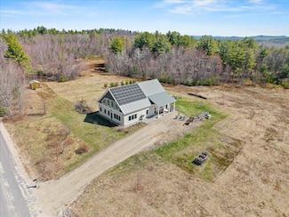 7 Tear Cap Rd, Hiram, ME 04041
