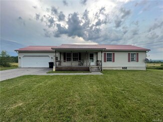 6516 Wagner Rd, Springville, NY 14141