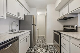 10603 S Wilcrest Dr Unit 35, Houston, TX 77099