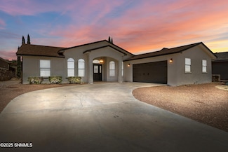2168 Bisbee Ct, Las Cruces, NM 88001