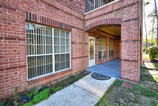 2815 Kings Crossing Dr Unit 119, Kingwood, TX 77345