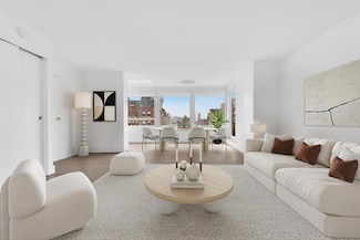 250 W 19th St Unit PH-C, New York, NY 10011