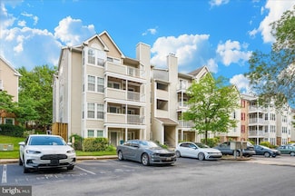 6330 Bayberry Ct Unit 813, Elkridge, MD 21075