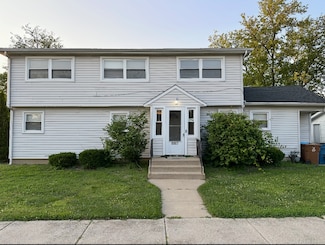 9957 Moody Ave, Oak Lawn, IL 60453