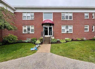 16 Arlington St Unit 2B, Yonkers, NY 10710
