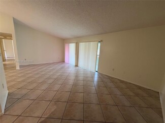20760 NE 4th Ct Unit 202, Miami, FL 33179